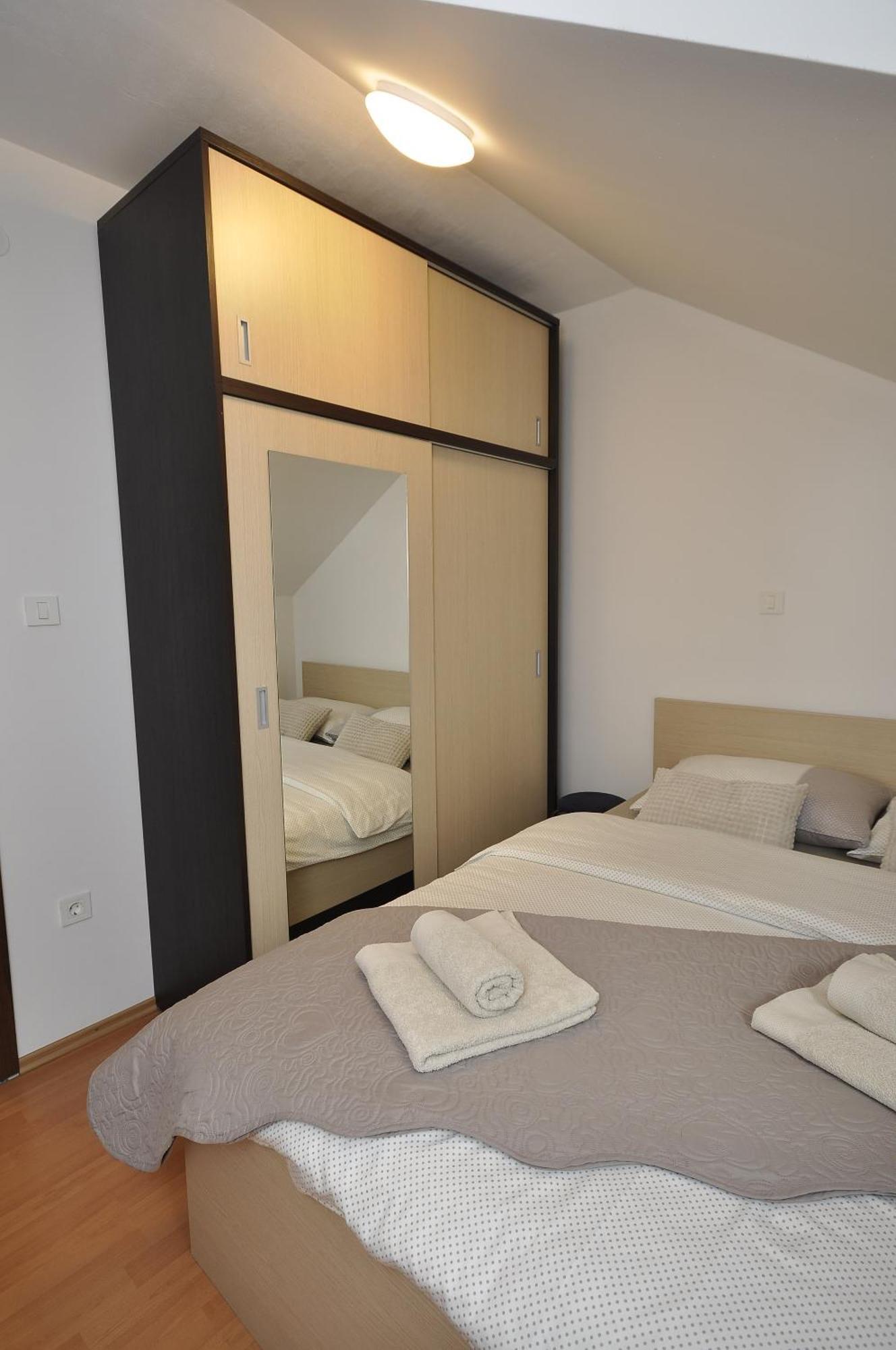 Holiday House Marija Villa Otočac Esterno foto